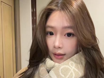 四款不同围巾系法🧥承包秋冬所有搭配
#秋冬围巾分享#秋冬穿搭