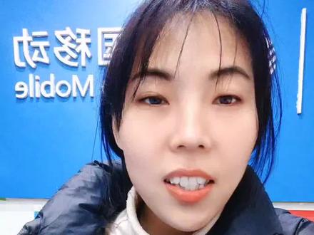 手机桌面上的图标怎么更改样式#手机知识#手机设置#实用技巧