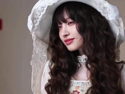 抢张元英镜头、戴对方代言的珠宝? 她是KPOP史上最倒霉的爱豆:团体巅峰时,她身材发福被全网群嘲;等她颜值回春,团体又开始走下坡路。本期为大家分享 —— Liz 。#Liz #张元英 #ive #星船