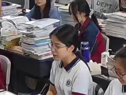 纪律委员一吼全班瞬间安静,你的学生时代有没有这样一位高质量的纪律委员呢?