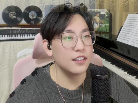 陶喆、檀健次跨年版《荷塘月色》 “迂回缠绕” 的听觉效果,被网友调侃为 “荷塘变海底迷宫”#檀健次 #陶喆 #凤凰传奇 #跨年