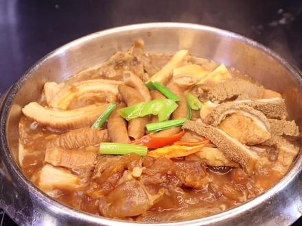 喜欢吃牛杂的朋友,你知道牛杂的处理和制作了吗? #美食 #牛杂 #美食趣胃计划 #家常菜