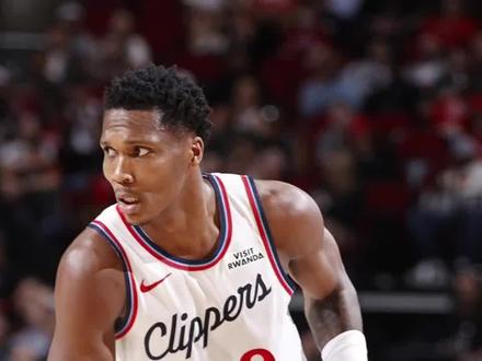 马瑟琳快船主场首秀38分平职业生涯纪录,快船队凭借坚韧防守力克掘金#快船险胜掘金#马瑟林38分#伦纳德