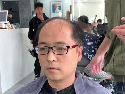 地中海的这样剪,不留遗憾#深圳男士理发馆 #男士发型 #深圳佲剪世家 #男士烫发 #深圳男士剪发哪里好 #男士发型设计
