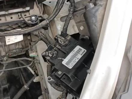 奇瑞瑞虎5X无法启动,检测发动机电脑板烧坏,更换发动机电脑板完美解决