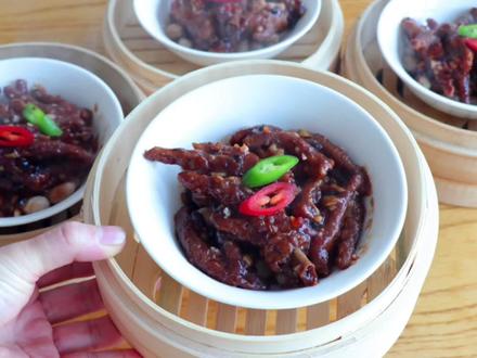 广式早茶之豉汁蒸凤爪,试试这个酱料做法,鸡爪香糯脱骨超好吃!#跟着抖音学做菜