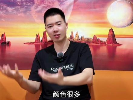 小米YU7标准版相比长续航版有哪些变化?价格降低后值得入手吗?#小米YU7标准版 #小米YU7 #小米汽车 #康熠车视界 @DOU+小助手