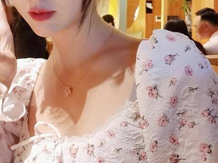 学习机屏幕被熊孩子摔坏了自己也能换,只需二三十买个屏一下省几百,有孩子没孩子的都收藏下总能用得上#学习机 #学习机推荐 #维修工具