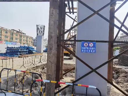 东莞地铁1号线门型墩贝雷梁支架施工工艺
