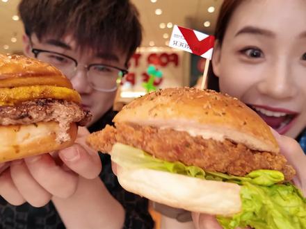 夯爆了!!梦中情堡~ #新店开业 #VBURGER #必胜汉堡 #这家汉堡超能打#必胜客出汉堡了