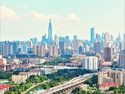 超1000万人流!这个春节南京文旅创纪录!成为全国最典型文旅热点城市!南京爆火的背后揭秘。 #南京 #长乐坊#牛首山#夫子庙 #老门东