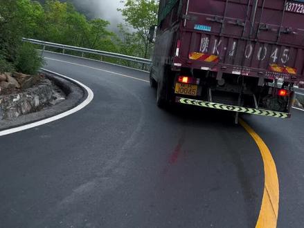 #九号电动 智科450控制器,走下坡时候一定要开上ebs不然刹不住,ebs开上后都不用捏刹车,舒服得很 还可以给车充电