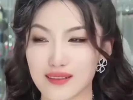 律师:业务和纳税是两码事。从法律层面来讲,除非涉嫌犯罪、诈骗等情况,只要业务本身是合法的,偷税就不会影响“网红”业务的照常经营。