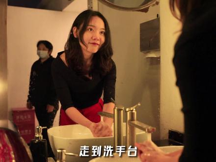 北漂生存图鉴:25岁,我在北京酒吧当主管 @燕子