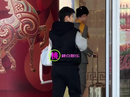 孙颖莎初三一大早出发2026wtt新加坡大满贯 #孙颖莎 #国乒 #wtt