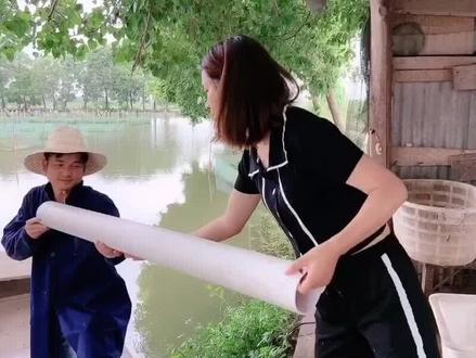 #热门 #vlog我的日常 #农村 孩子两岁不到,穿别人旧衣服会导致自卑吗?