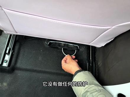 保养前自己更换空调滤芯!省钱省时的同时还能享受自己保养的快乐趣!一分钟教会你(如何更换!)#埃安保养 #汽车空调滤芯多久更换一次 #汽车空调滤芯#埃安#埃安UT