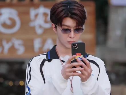张真源是跑男团武将苗子 #奔跑吧 #奔跑吧14
