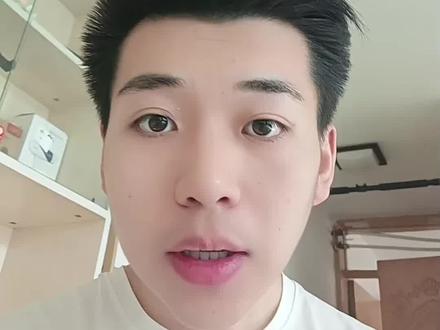 相信每一个女同学遇见这校长,都得气哭#讨论 #看过来 #快来围观