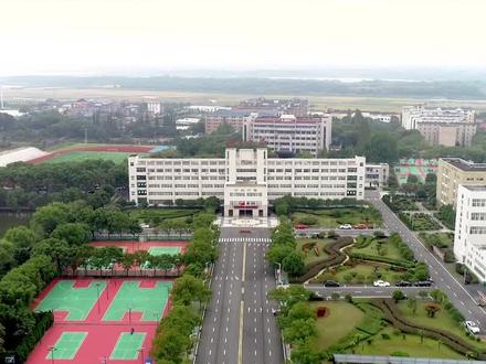 叮,了解一下南昌大学共青学院吧~#大学