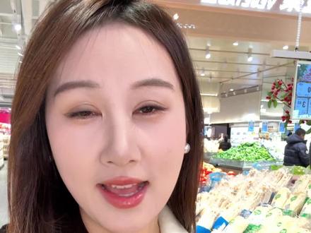 汉辉超市一周年庆遇上元旦,真的太划算啦!#我爱汉辉 #汉中超市 #元旦 #周年庆 #探店