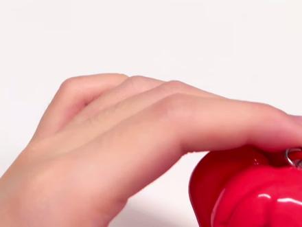 今日栏目:山茶花精灵王 椿 石塑粘土教程!一起来复刻童年白月光吧,一起回到拉贝尔,赴这场时隔多年的花之约吧#小花仙 #粘土 #花精灵王椿