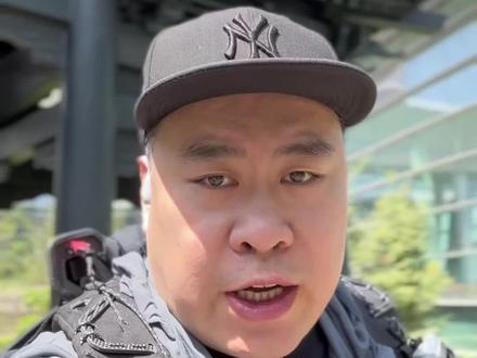 机场吸烟区天花板 成都天府机场对吸烟人士非常有爱!我都差点破戒!
#天府国际机场
#成都
#机场吸烟室
#旅行
#机场候机