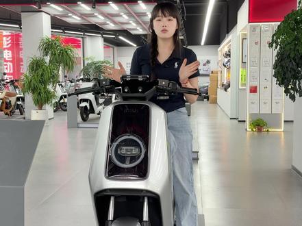 小牛电动又放大招了 马拉松电子版 马拉松电摩要证不能骑?新款电自绿牌,不用驾照!
#nx马拉松#小牛电动 #电自 #绿牌 #真长续航还得马拉松