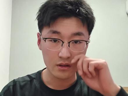 碳水脸,会让你脸部浮肿,皮肤暗沉发黄,长痘#碳水脸