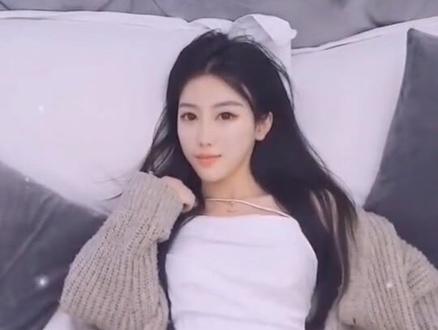 美女集合之躺下变装来咯#美女 #躺下变装