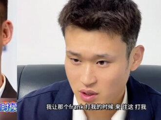 #vlog十亿流量扶持计划 #创作者中心 #演绎 #模仿 #吴京 吴京被打脸的时候表情真的丰富多彩! 实在是拿捏到位!