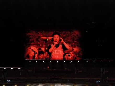 好有意思的点歌互动还能跟老薛一起合唱🥺🥺太羡慕了好运能不能降临我身上~#演唱会 #薛之谦万兽之王演唱会 #巡演 #薛之谦