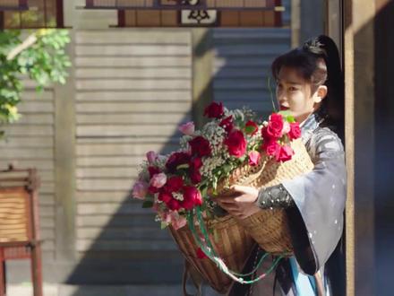 “表白的时候不能没有鲜花的”#爱情 #表白#虞书欣丁禹兮