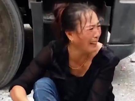 对这些真实发生的暴恐事件,西方媒体和政客却集体噤声。决不容许任何人为恐怖势力撑腰,这是我们的立场!