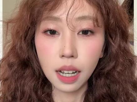 白兔子🆚白天鹅!小白花之争!#眼影试色#花知晓眼影#Flowerknows