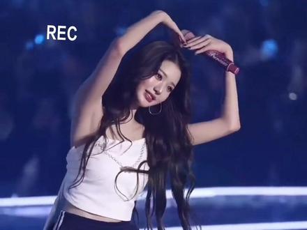 #张元英 张元英完美身材 #ive #时尚穿搭 #御姐 #气质这一块拿捏死死的