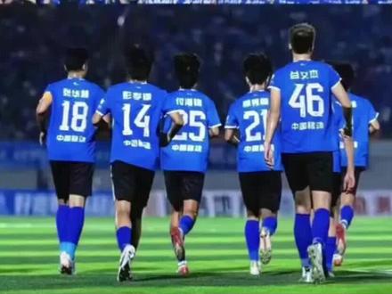 #足球比赛现场 #为主队打call #爱湘超 爱湘超!爱永州!爱永州队!场场让人泪慕!时时让人匪夷所思!有这样的球队你能不爱吗?