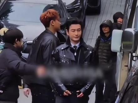 世纪大战又有新花样了#刘耀文#黄子韬#宇宙闪烁请注意#搞笑#名场面