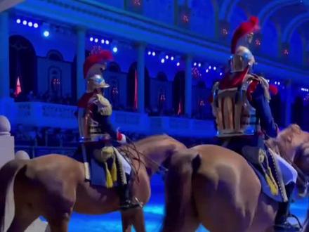 春节尼寇表演馆后台花絮来喽#马 #牛气冲天