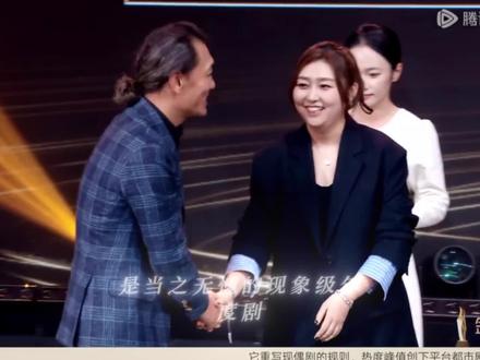 许我耀眼剧组人员一起上台获得大奖!
#赵露思 #许妍 #许我耀眼 #获奖 #大奖