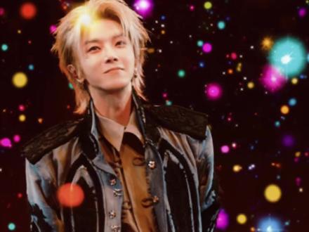 小黑煤球儿㊗️本命人华晨宇🎂生日快乐🎊
#华晨宇 #华晨宇生日快乐 #火星演唱会 #火星演唱会深圳 #2025华晨宇火星演唱会