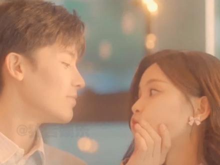 #明越夜 好家伙,这俩人是在假戏真做吧#杨超越 #侯明昊 #杨超越侯明昊吻戏花絮 #平行时空遇见你@抖音小助手