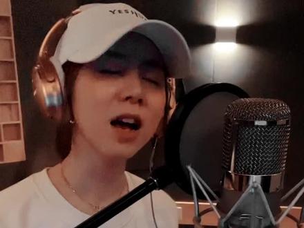 Gloria西语版,大家听了吗?
#星河计划 #邓紫棋 #Gloria
