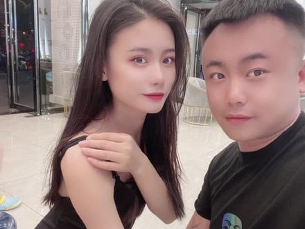 从我们刚认识到结婚只有四个月#闪婚 突然感觉好快呀 #有幸相遇