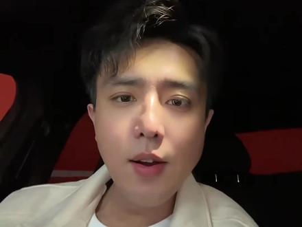 连夜也要发!! 小火车来啦!! #张杰演唱会 #边江阿杰