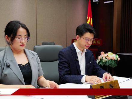 签MCN前必问:镜头前是主播,镜头后算不算员工? #抖音模拟法庭大赛 #秀出我的诉讼策略 #抖来普法2026