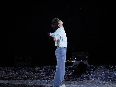 一场华美又盛大的告别😭
香港场真的各种意义上的华丽又美丽😭
2025深深的再见!2026深深的继续见面!
2026.1.1《地球没有你》4K完整版📷香港
#跨年去看演唱会 #抖音美好跨年季 #演出不戒断#周深香港演唱会 #抖音生活观察计划