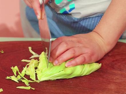 孕期超实用的下饭菜#包菜炒鸡蛋 鲜香味美 简单好吃又下饭 记得点赞收藏一定要试试#家常菜 #动手自己做美食