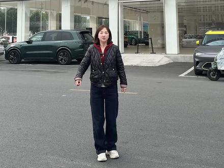 小米YU7提车必看!保姆级验车流程 年底很多小米YU7车主陆续开始提车了!小米yu7提车过程中验车至关重要,提车验车到底需要注意什么?多姐手把手奉上验车教程,供大家参考!建议点赞收藏提车时备用!#星辰大海汽车焕颜空间站 #小米su7 #小米su7升级 #提车验车 #干货分享