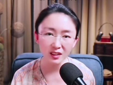 康熙年间的瓷器,下面印着“大明康熙年制”的原因。